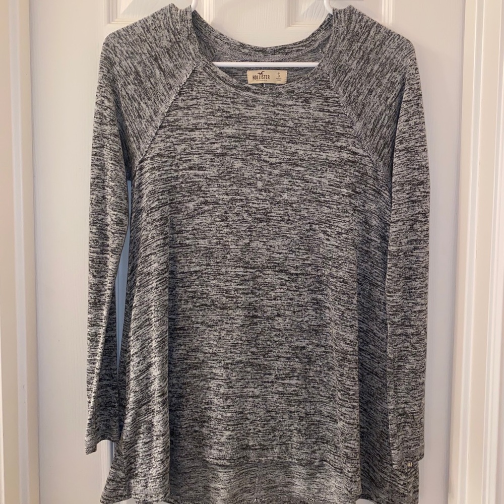 HOLLISTER - sweater